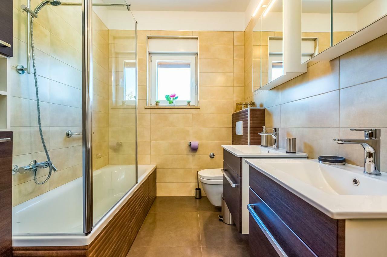 Apartman - The View Крк Экстерьер фото